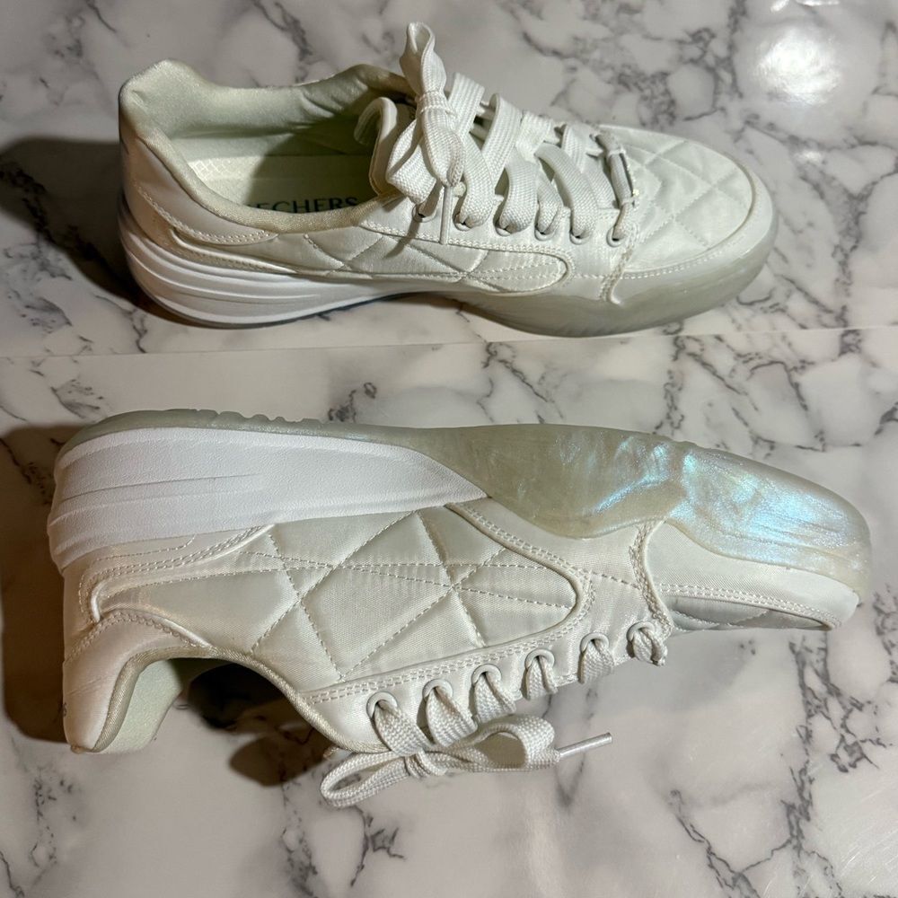 NEW Skechers Denali Subtle Spark Women`s Sneakers Skechers White Quilted - Picture 7 of 10